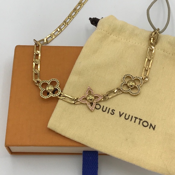 Louis Vuitton Rhinestone Headband Monogram Flower - Picture 3 of 16